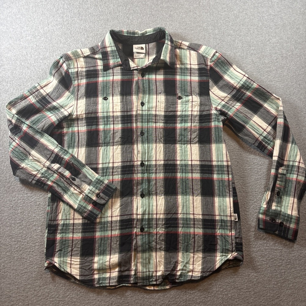 North Face Men's Sz M Plaid Flannel Button Up Green Blue Hiking Nature Outdoors
